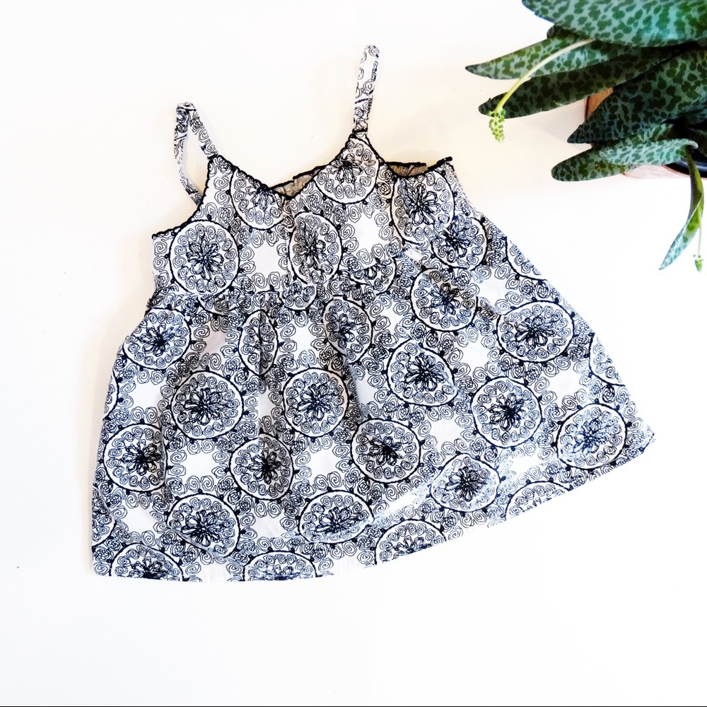 Flowy Tank Top 🖤